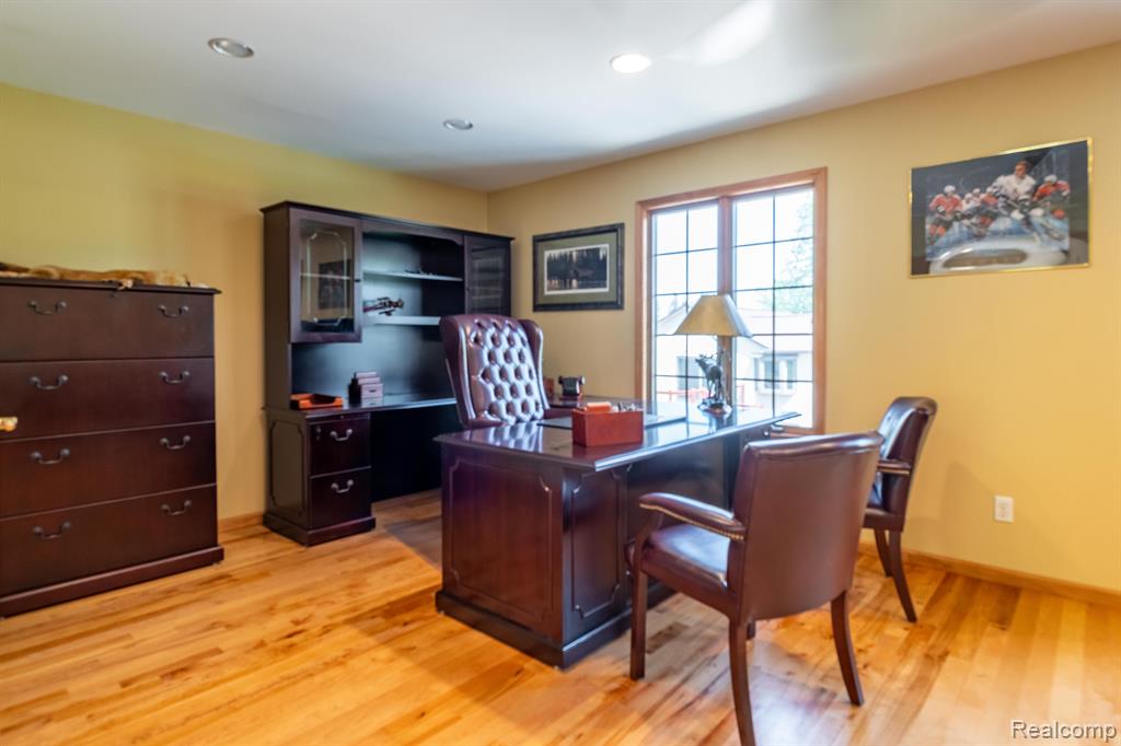 4133 LAHRING Road, Linden, MI 48451 — Photo 41