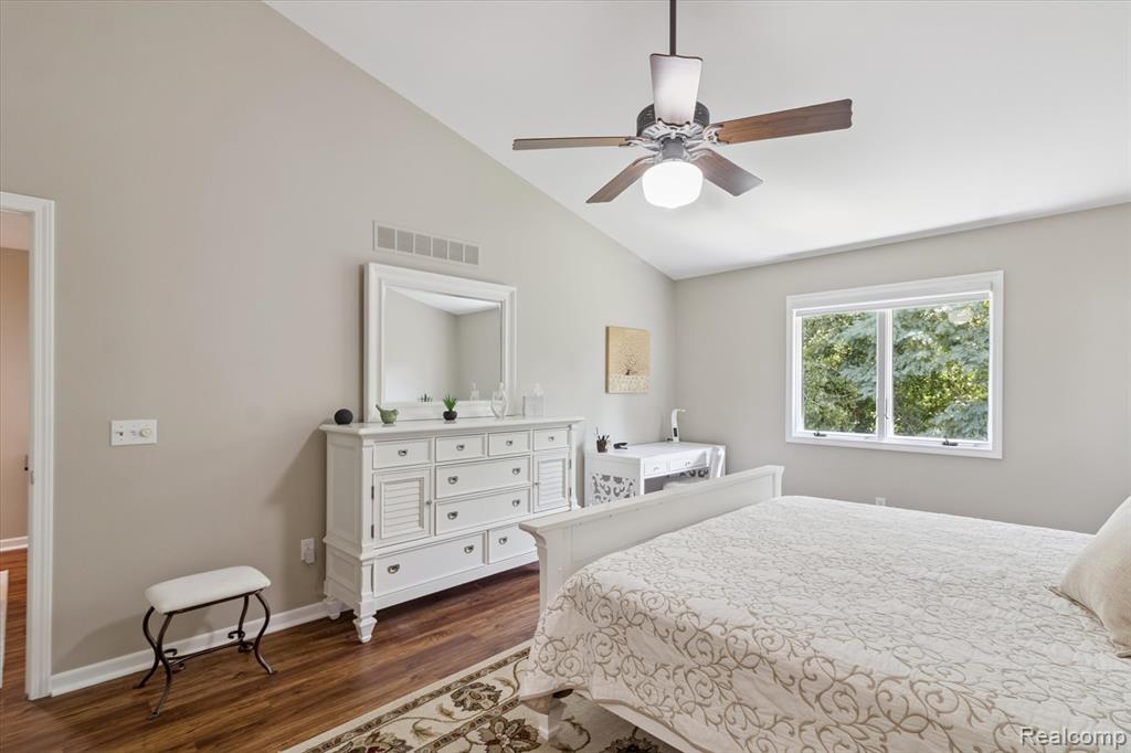 935 Mildred J Court, Brighton, MI 48116 — Photo 22