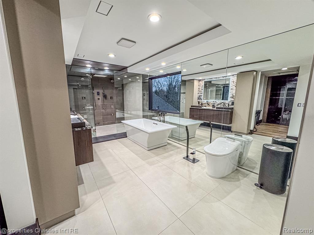 47490 BELLAGIO Drive, Northville, MI 48167 — Photo 30