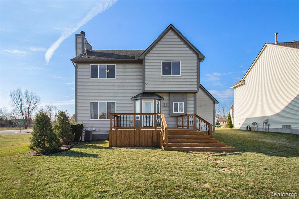 6016 MARLINGTON Boulevard, Linden, MI 48451 — Photo 17