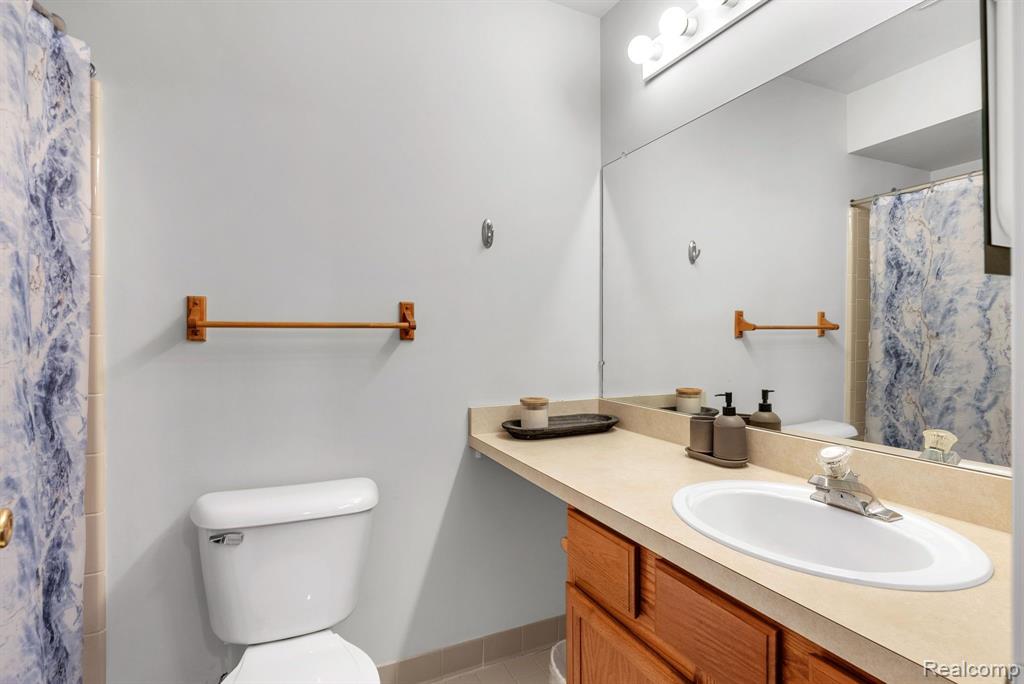 41679 WILD TURKEY Lane, 136, Canton, MI 48188 — Photo 15