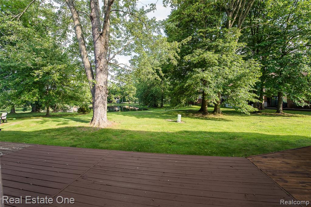 62177 TICONDEROGA, 4, South Lyon, MI 48178 — Photo 29