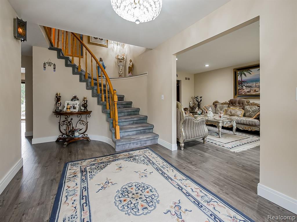 5152 Bayside Drive, Troy, MI 48098 — Photo 5