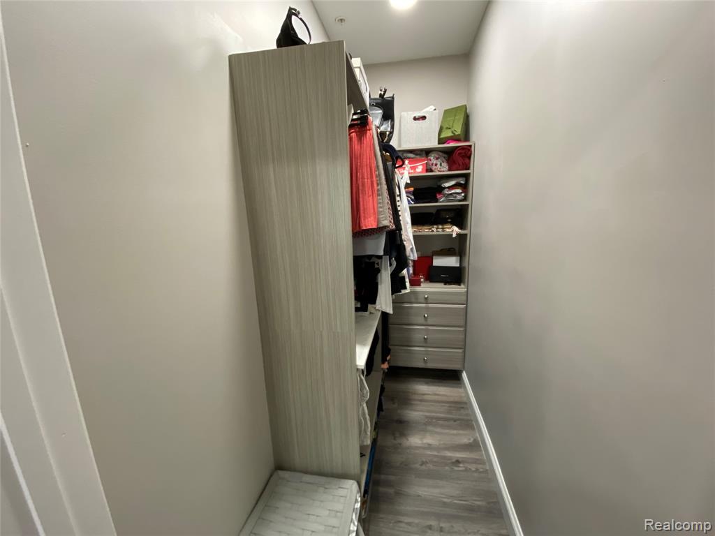 49435 Plymouth Way, Plymouth, MI 48170 — Photo 16