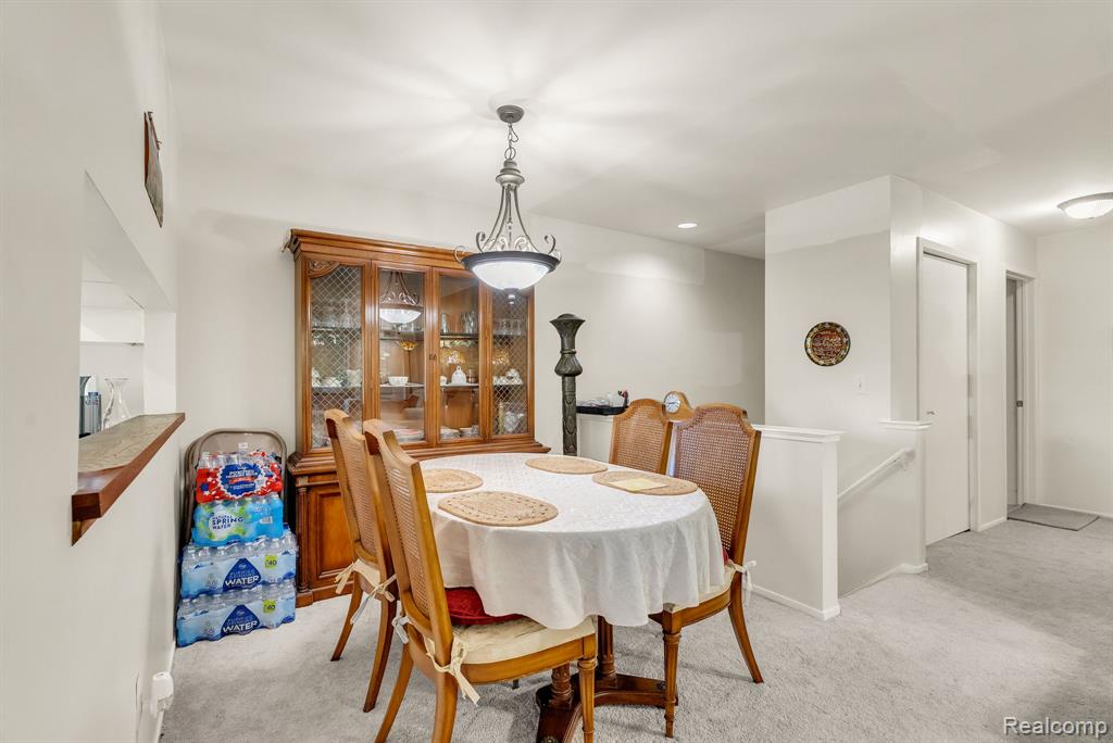 45000 Bayview Drive, 3, Novi, MI 48377 — Photo 12