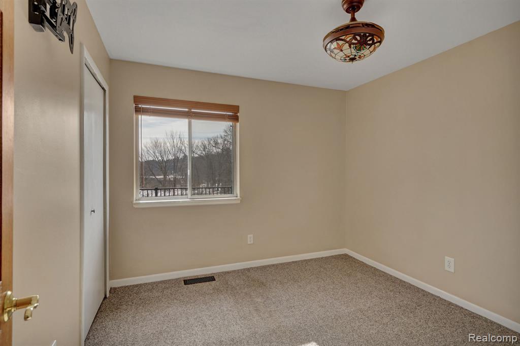 35 Leece Road, Ortonville, MI 48462 — Photo 16