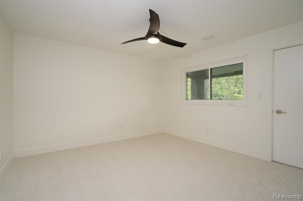 1907 Raymond Place, Bloomfield Hills, MI 48302 — Photo 28