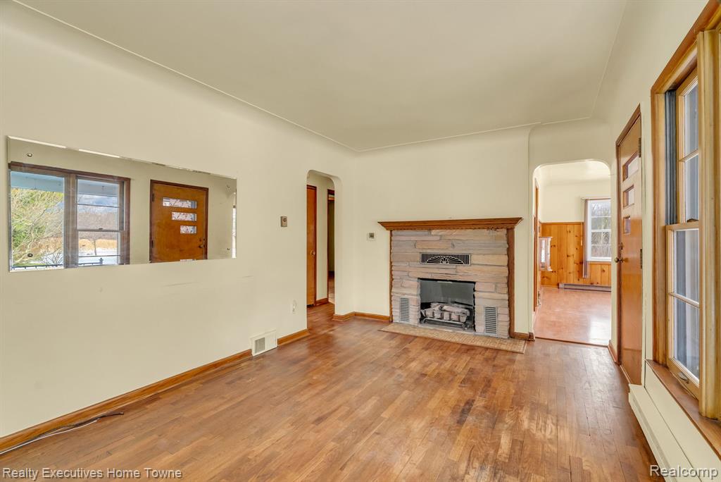 7305 Big Hand Road, St. Clair, MI 48079 — Photo 13