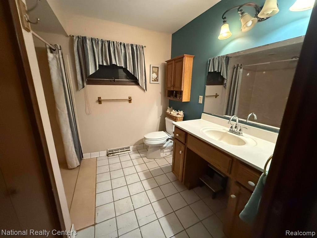 27125 Delos Road, New Boston, MI 48164 — Photo 35