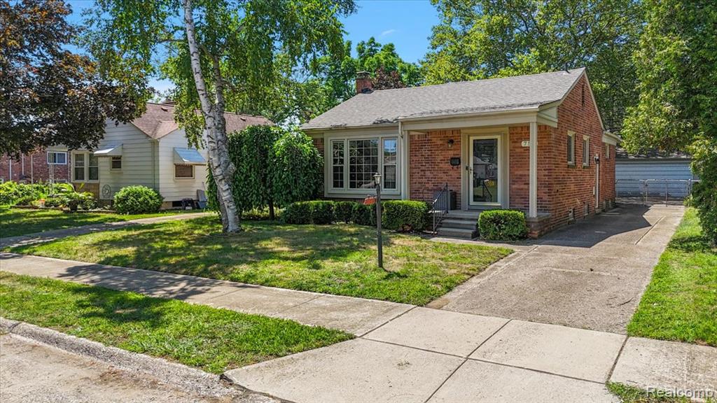 754 S Webik Avenue, Clawson, MI — Photo 16