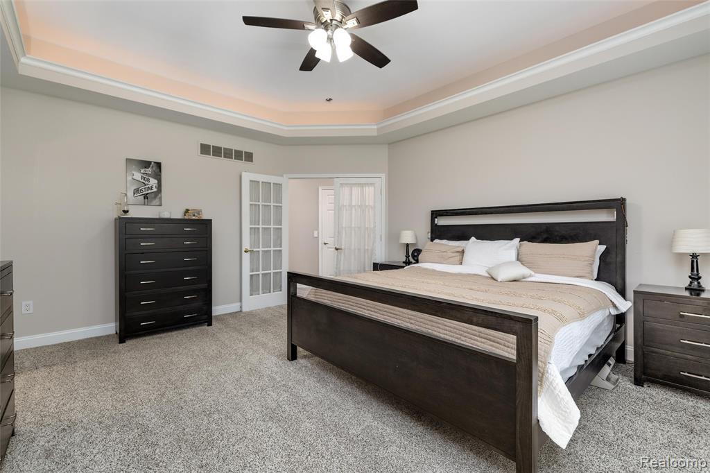 52041 Loon Court, Shelby Twp, MI 48315 — Photo 34