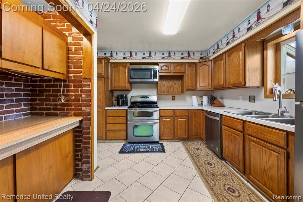 32204 Truman Road, Rockwood, MI — Photo 19