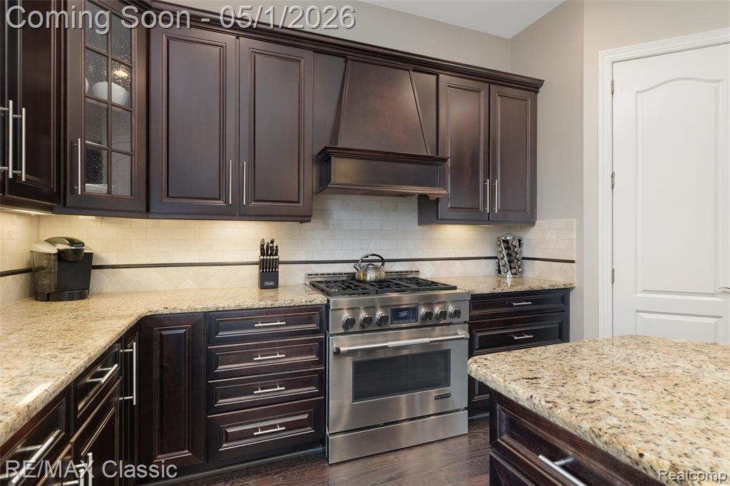 50682 Tamarack Trail, Northville, MI 48168 — Photo 25