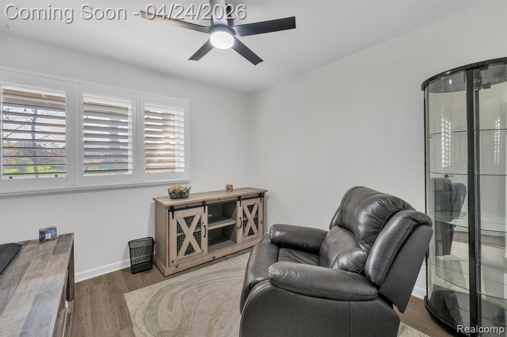 9859 Hawthorne Glen Drive, Grosse Ile, MI 48138 — Photo 23