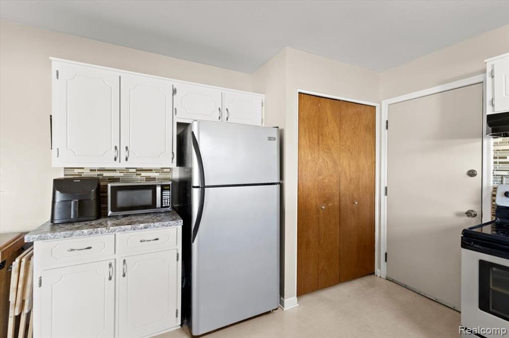 5340 N Georgetown Road, Grand Blanc, MI 48439 — Photo 14