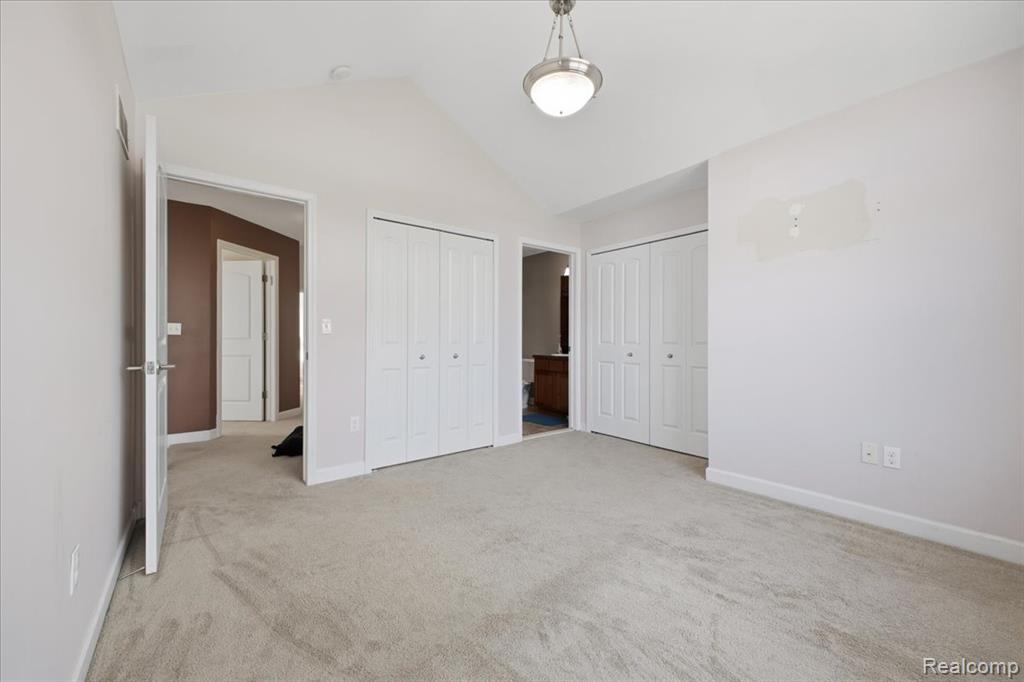 4930 E Stonegate Circle, Lake Orion, MI — Photo 27