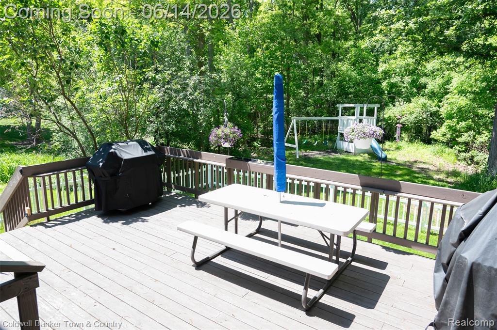 9120 Lakewood Drive, Whitmore Lake, MI 48189 — Photo 6
