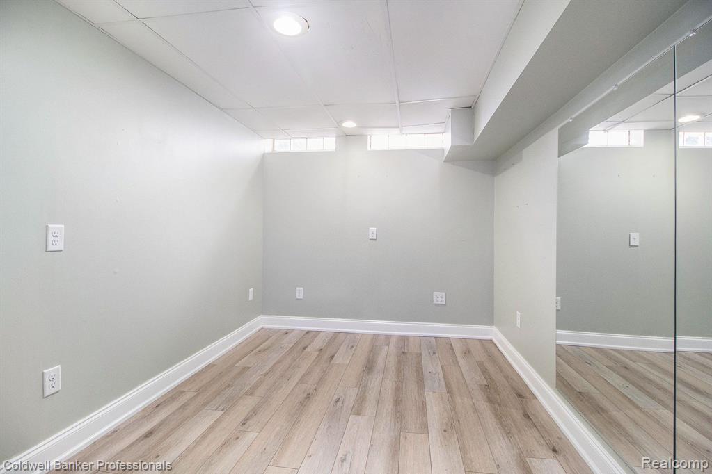 289 Kings Way Street, Canton, MI 48188 — Photo 22