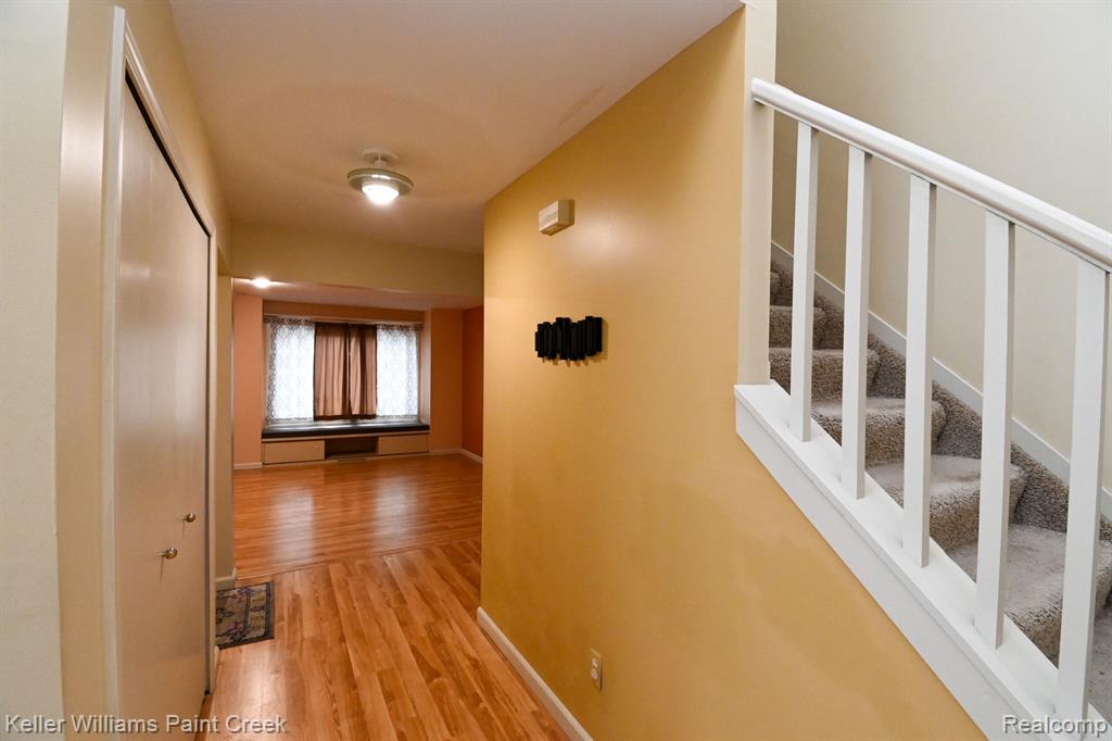 42571 Wimbleton Way, Novi, MI — Photo 27