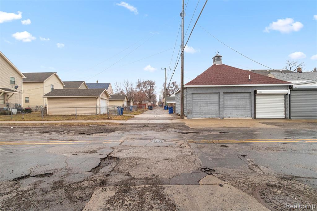 12001 Saint Aubin Street, Hamtramck, MI 48212 — Photo 52