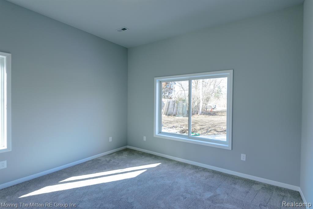 43001 Willow Road, New Boston, MI 48164 — Photo 20