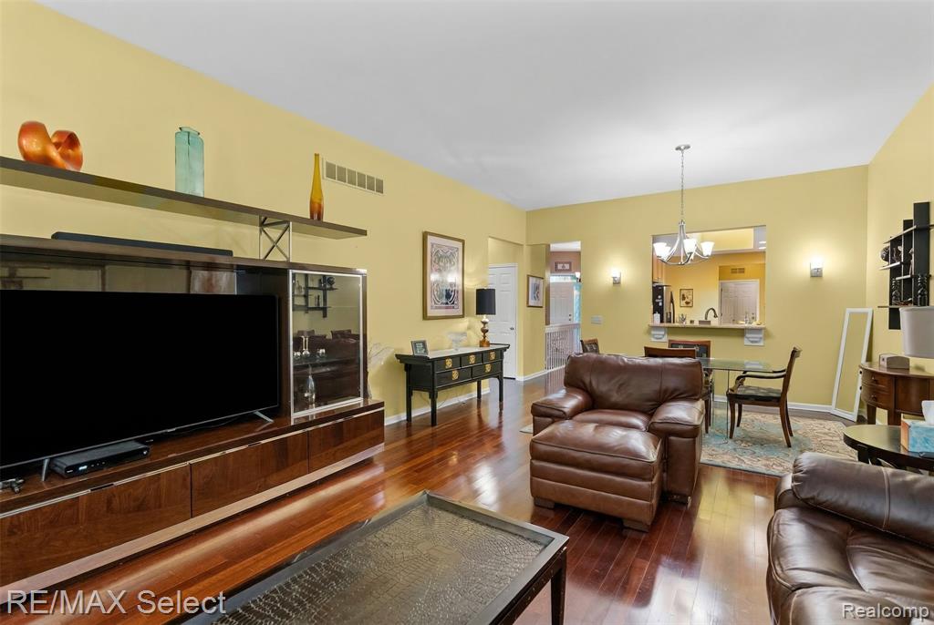 5664 Murphy Court, Warren, MI 48092 — Photo 16