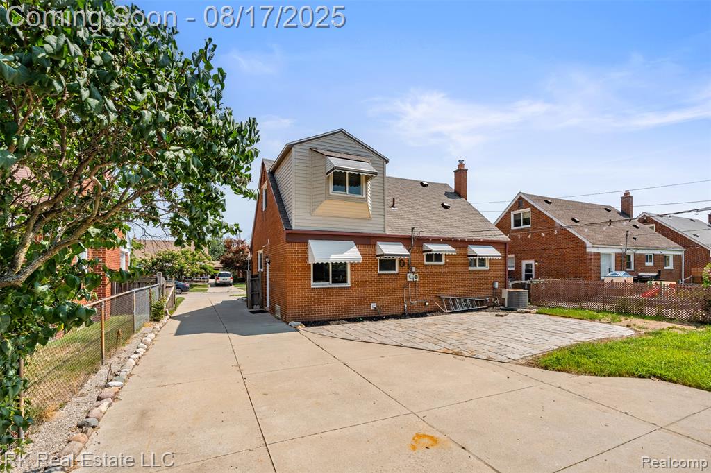 7564 Polk Street, Taylor, MI 48180 — Photo 34