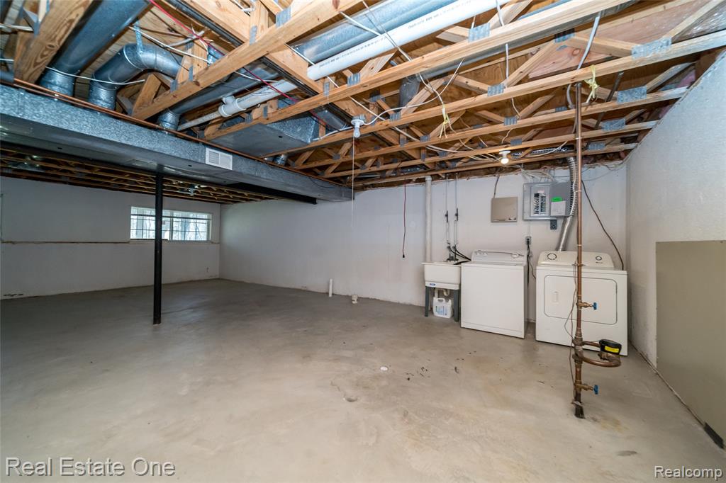 41474 Cornell Drive, Novi, MI 48377 — Photo 45