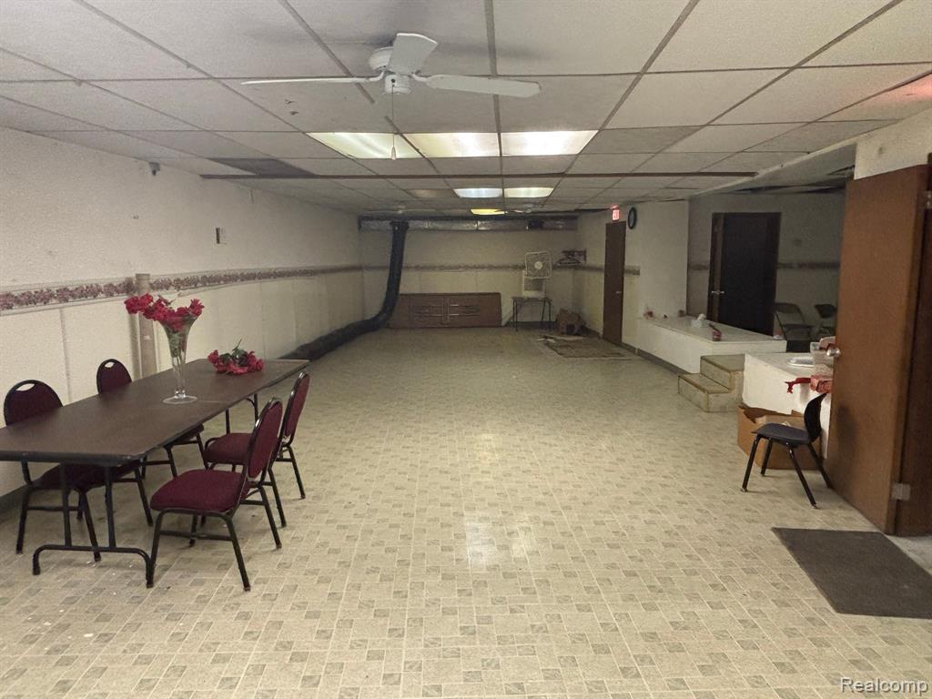 15635 MACK Avenue, Detroit, MI 48224 — Photo 19