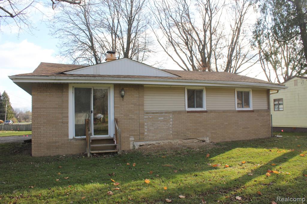 5480 COUNTRY Lane, Flint, MI 48506 — Photo 3