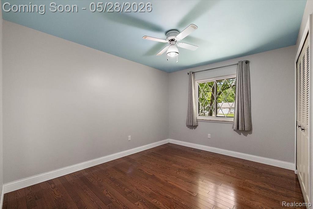 25136 Westmoreland Drive, Farmington, MI 48336 — Photo 44
