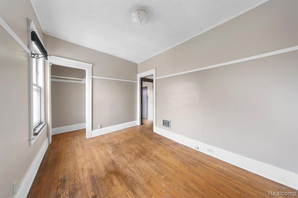 7334 WILDEMERE Street, Detroit, MI 48206 — Photo 26