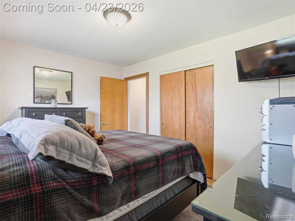 33143 Vista Way, Fraser, MI 48026 — Photo 16