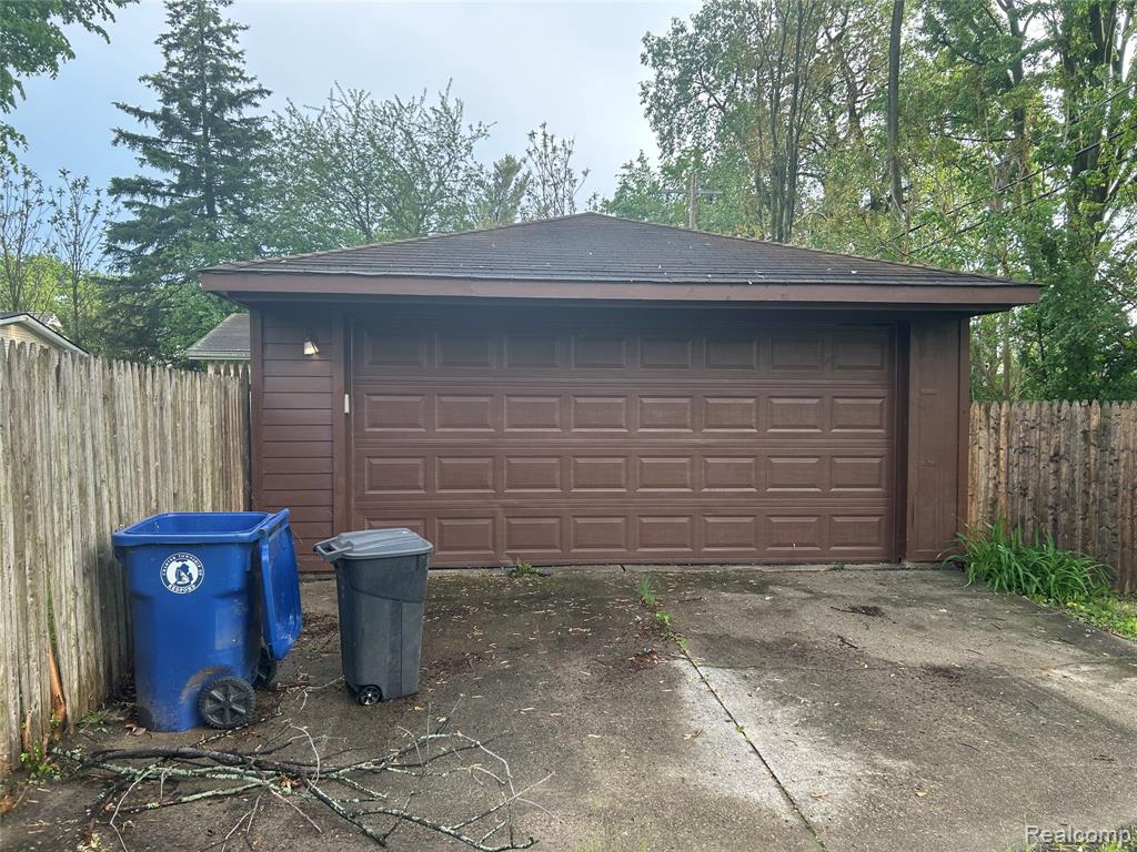 15545 WOODBINE, Redford, MI 48239 — Photo 22