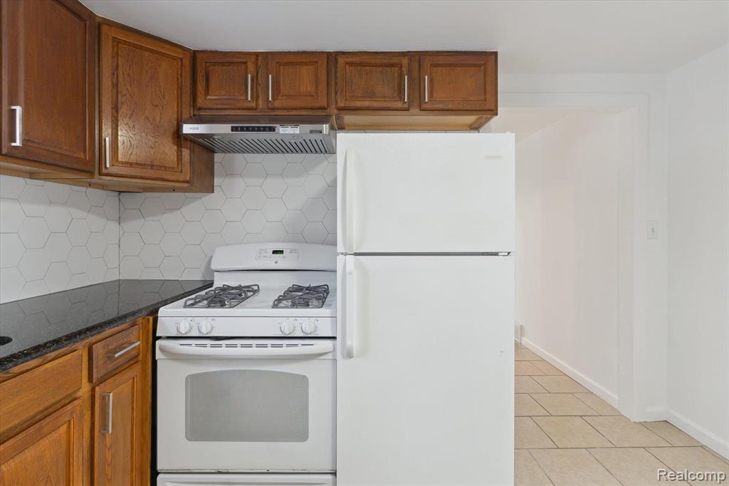 444 S WILLIAM Street, Marine, MI — Photo 11