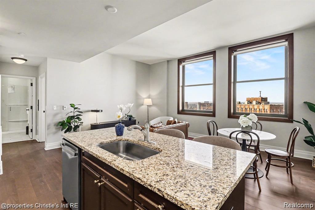 1 Park Avenue, 1211, Detroit, MI 48226 — Photo 17