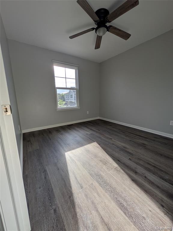4938 Treeside Lane, Troy, MI 48098 — Photo 11