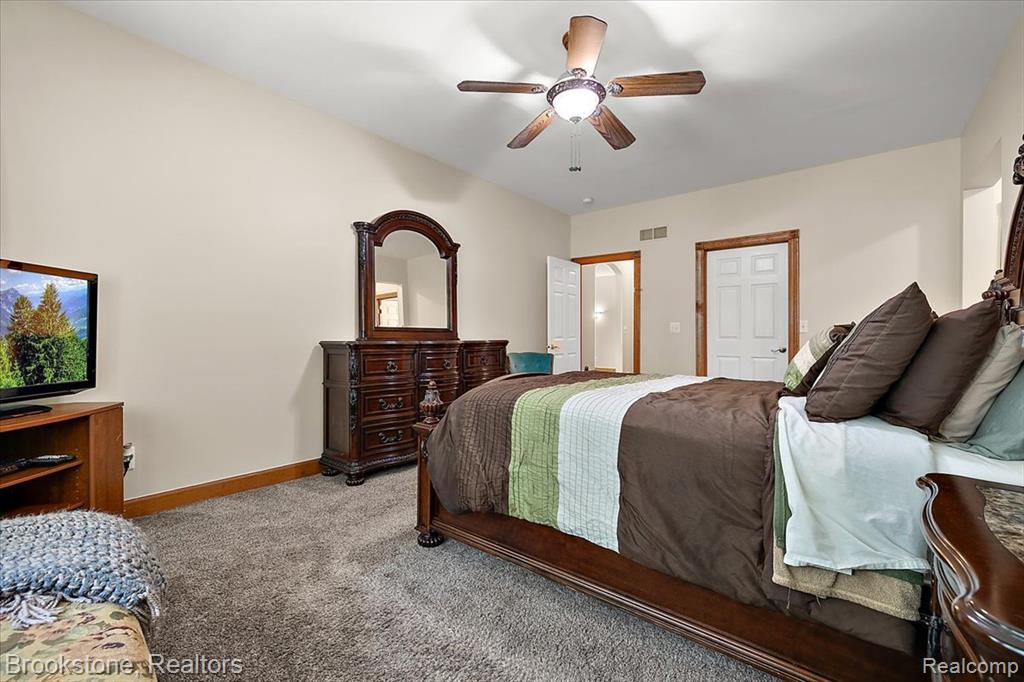 55520 Katie, New Hudson, MI 48165 — Photo 21