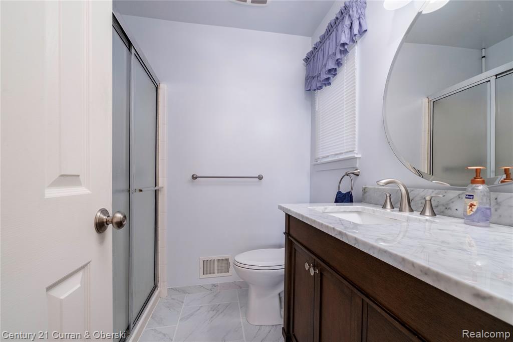 44976 Yorkshire Drive, Novi, MI — Photo 23