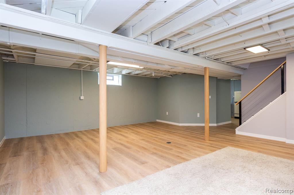 9648 STERLING Avenue, Allen Park, MI 48101 — Photo 34