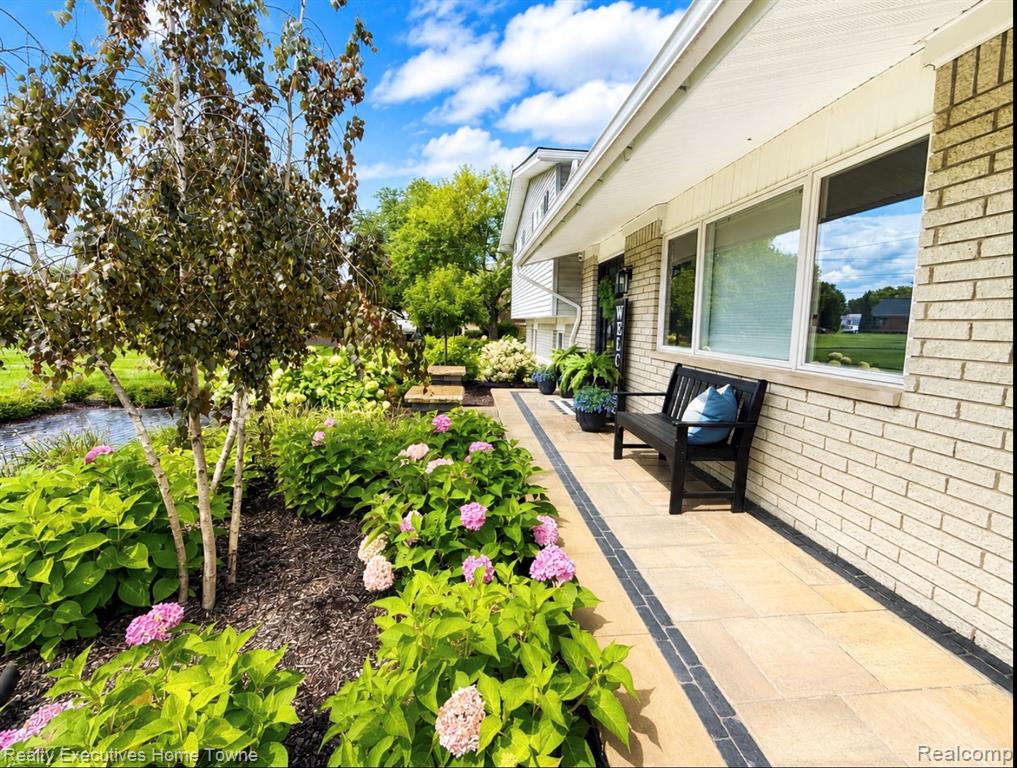3460 Ramada Drive - Photo 3