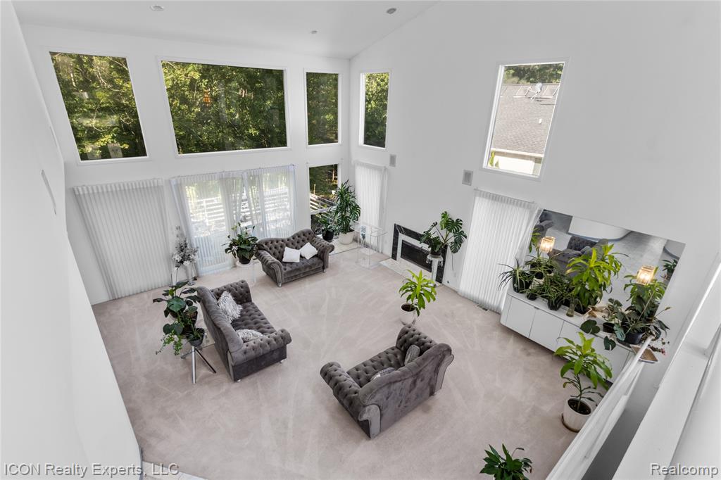 5727 Royal Wood, West Bloomfield, MI — Photo 27