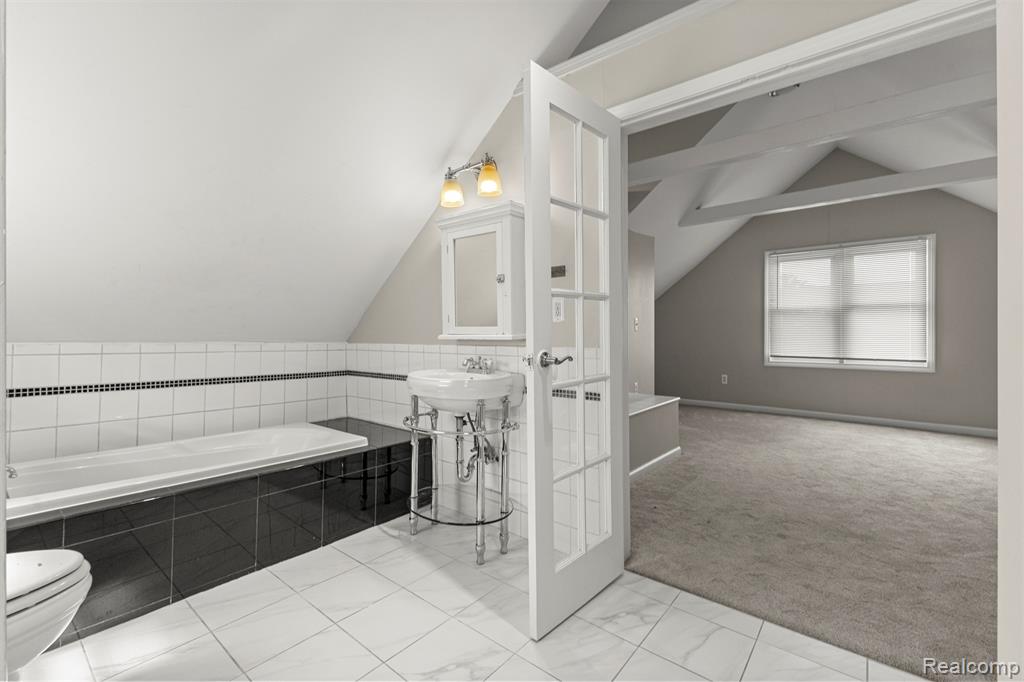 7139 Centralia Street, Dearborn Heights, MI 48127 — Photo 22