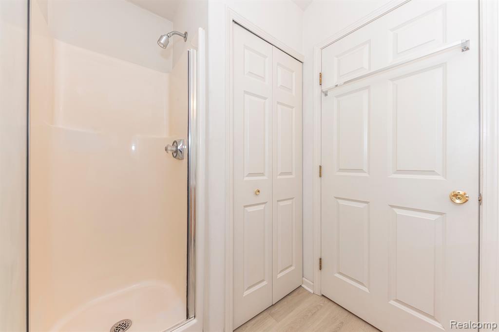 4036 BOULDER POND Drive, 15, Ann Arbor, MI 48108 — Photo 32