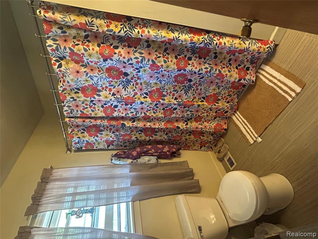 100 S Hooper Street, Caro, MI 48723 — Photo 10