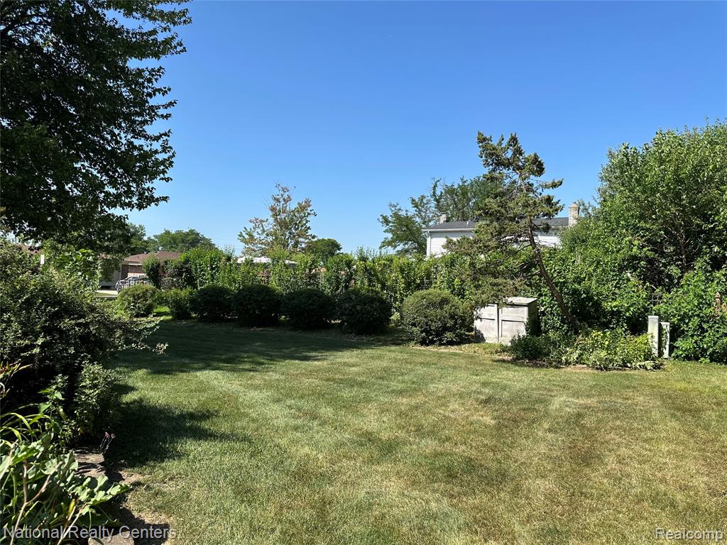 1213 E Franciscan Court, Canton, MI 48187 — Photo 6