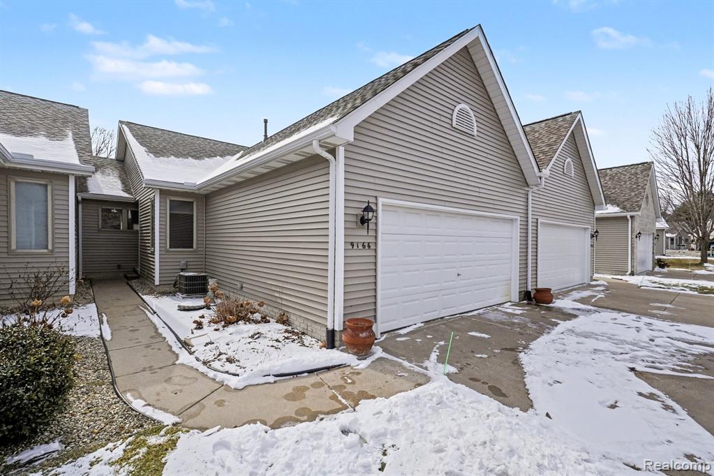 9166 Emily Drive, Davison, MI 48423 — front exterior