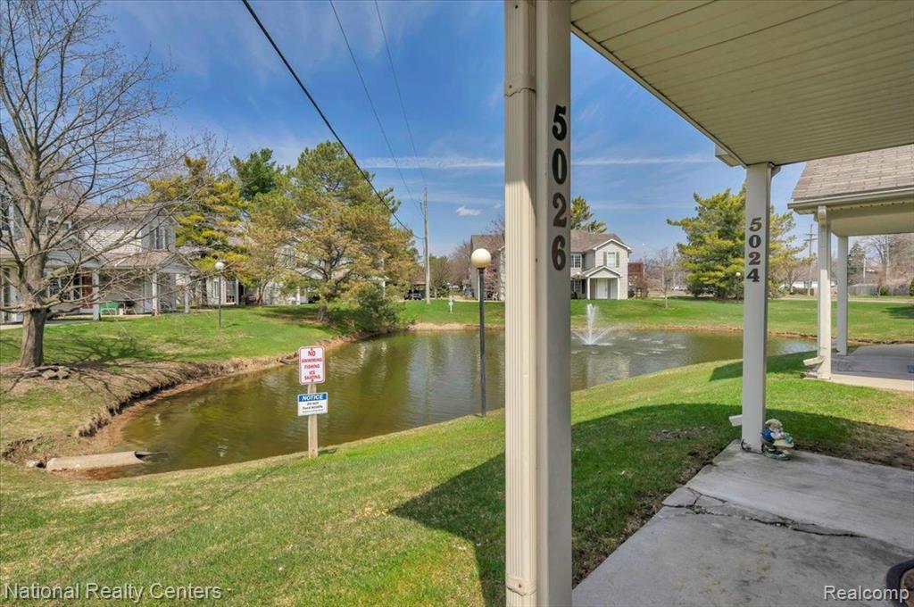 5026 AMHURST, Waterford, MI 48327 — Photo 18