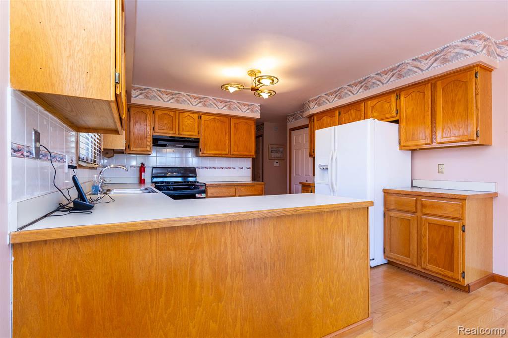 53071 SPRINGHILL MEADOWS Drive, Macomb, MI 48042 — Photo 17