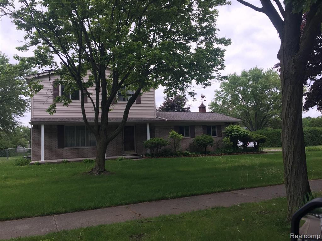 2741 CAMPBELLGATE, Waterford, MI — Photo 11